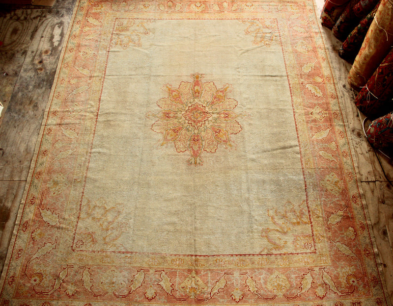 Antique Oushak Carpet, Oatmeal Field & Medallion 310 x 390cm / 10'2" x 12'9"