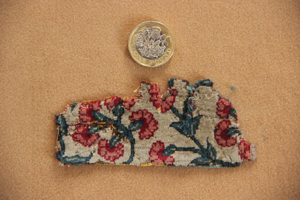 17th Century Mughal Silk Rug Fragment 4 x 10cm / 1.33" x 3.33"