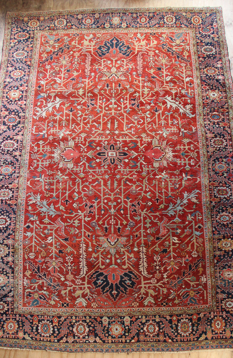 Antique Fine Heriz Carpet 290 x 444cm / 9'6" x 14'6"