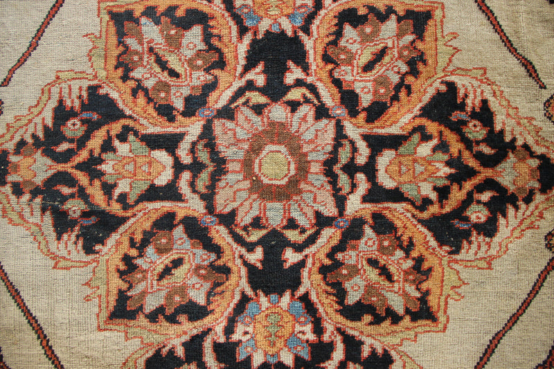 Antique Mahal Carpet 330 x 380cm / 10'10" x 12'5"