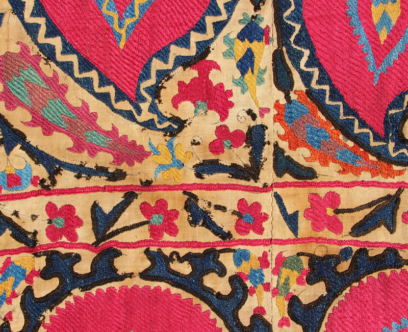 Antique Tashkent Suzani 184 x 282cm / 6'4" x 9'6"