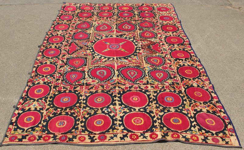 Antique Tashkent Suzani 184 x 282cm / 6'4" x 9'6"