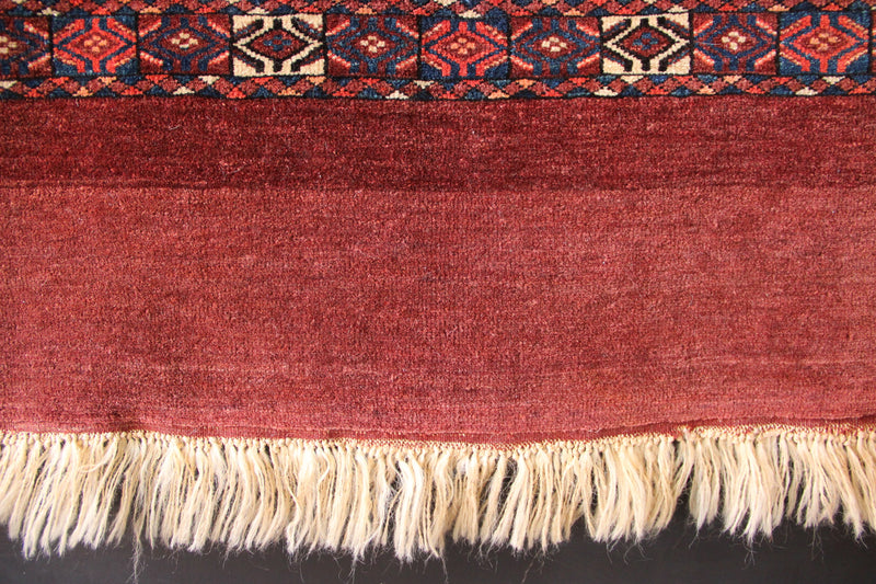 Mid 19th Century Yomud Chuval 105 x 79cm / 3'5" x 2'7"