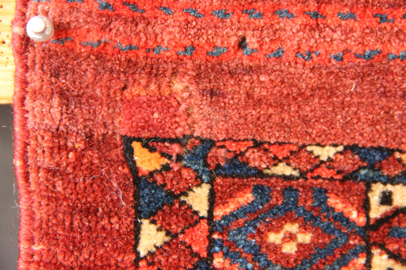 Mid 19th Century Yomud Chuval 105 x 79cm / 3'5" x 2'7"