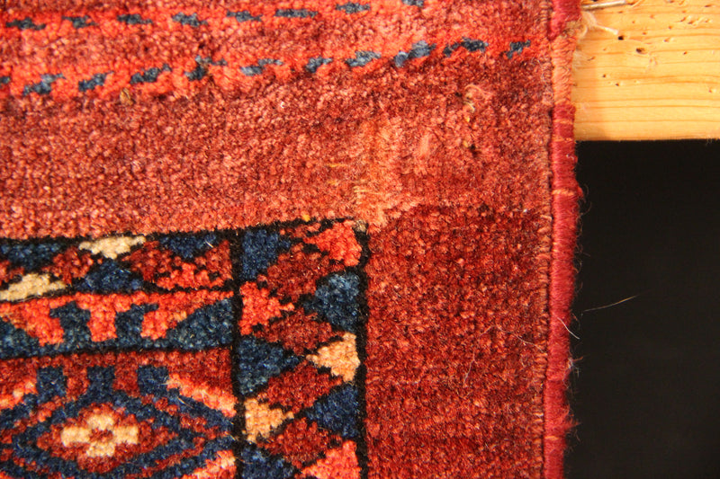 Mid 19th Century Yomud Chuval 105 x 79cm / 3'5" x 2'7"