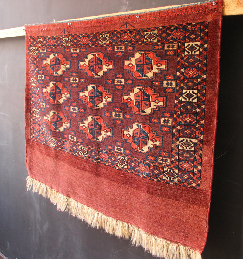Mid 19th Century Yomud Chuval 105 x 79cm / 3'5" x 2'7"