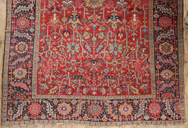 Antique Heriz Carpet With Allover Design 7'6" x 11'0" / 228 x 336cm