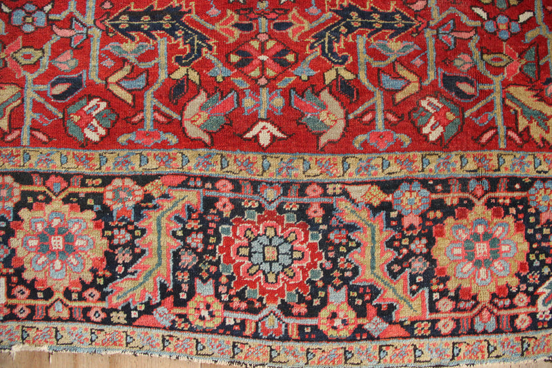 Antique Heriz Carpet With Allover Design 7'6" x 11'0" / 228 x 336cm