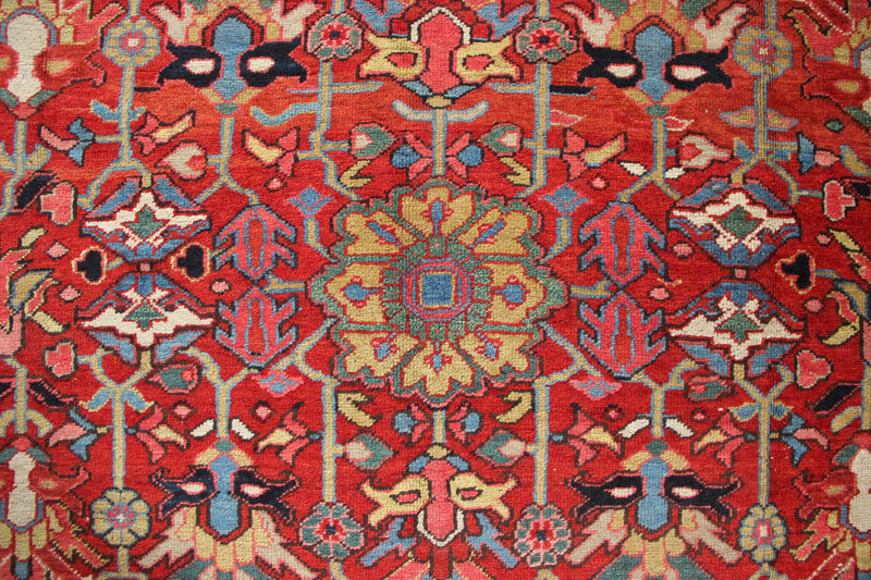 Antique Heriz Carpet With Allover Design 7'6" x 11'0" / 228 x 336cm
