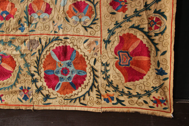 Antique Circa 1850 Suzani Embroidery 5'7" x 7'9" / 170 x 236cm