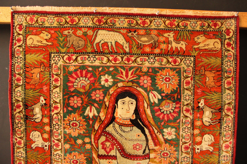 Antique Lavar Kirman Rug 67 x 81cm / 2'2" x 2'9"