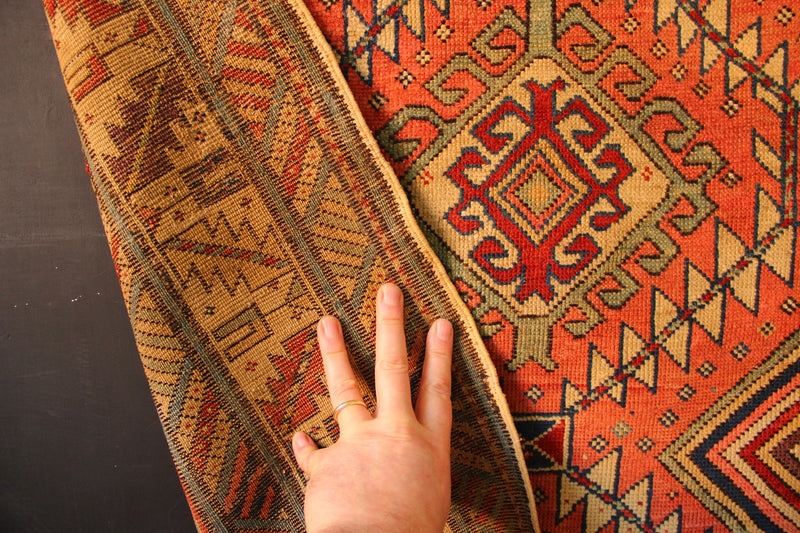 Antique Shirvan Rug 101 x 145cm / 3'4" x 4'9"