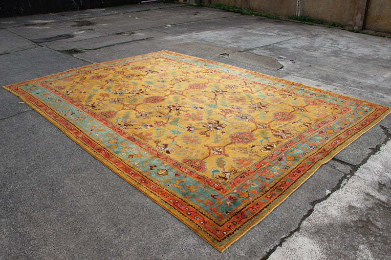 Antique Oushak Pale Gold Field 328 x 458cm / 10'9" x 15'0"