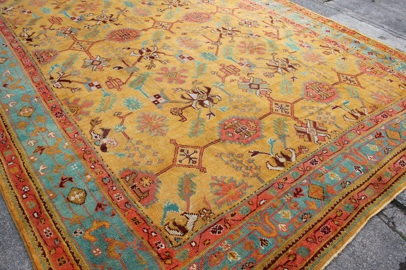 Antique Oushak Pale Gold Field 328 x 458cm / 10'9" x 15'0"