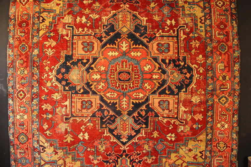 Antique Heriz Carpet Yellow Corners 261 x 309cm / 8'6" x 10'1"