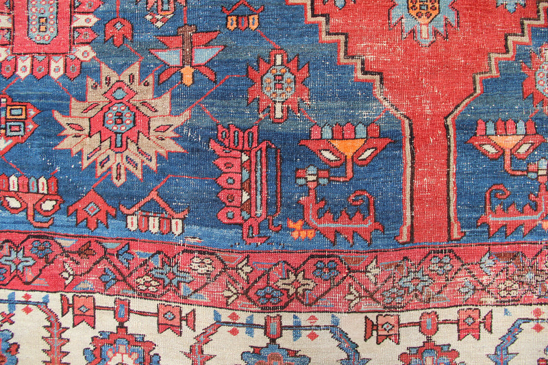 Antique Ivory Border Bakshiash Heriz Carpet 342 x 449cm / 11'2" x 14'9"