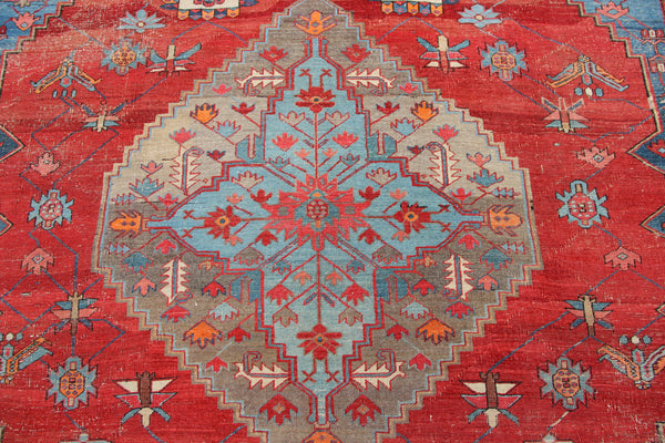 Antique Ivory Border Bakshiash Heriz Carpet 342 x 449cm / 11'2" x 14'9"