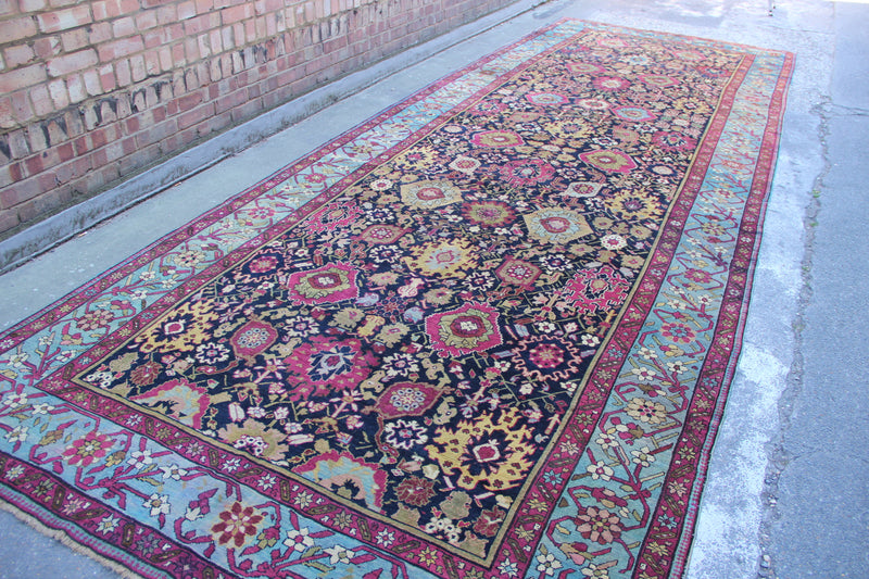 Caucasian Kelleh Carpet, Karabagh 190 x 595cm / 6'3" x 19'6"