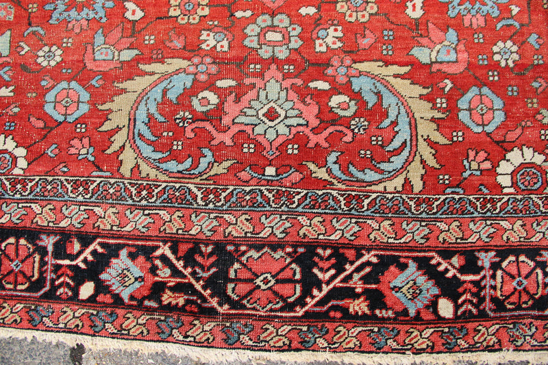 Antique Heriz Carpet, Large, With Allover Design 12'2" x 18'11" / 370 x 576cm
